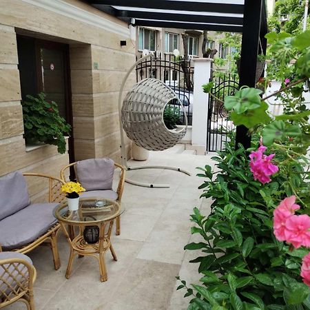 Family Boutique Residence-Free Parking Велико Търново Екстериор снимка