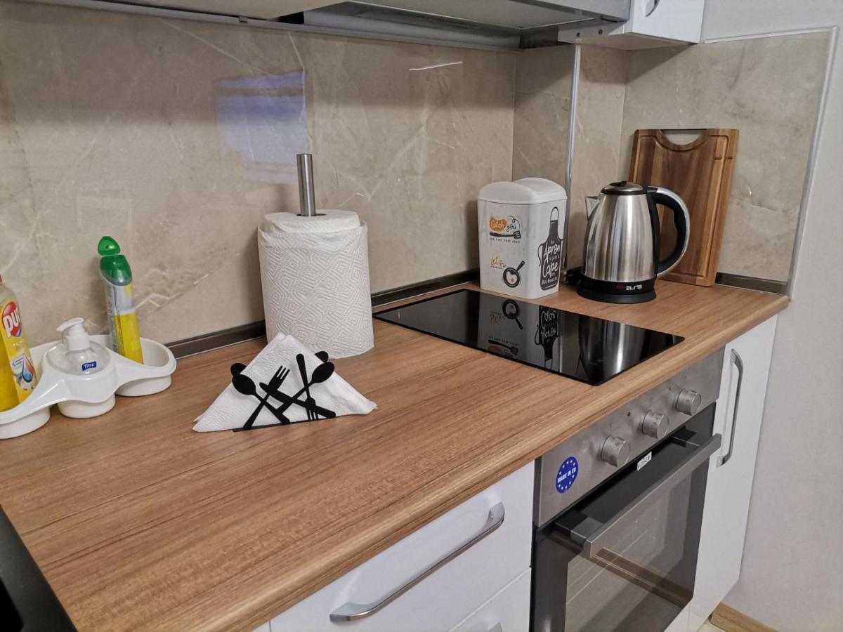 Family Boutique Residence-Free Parking Велико Търново Екстериор снимка