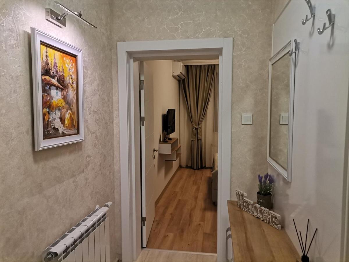 Family Boutique Residence-Free Parking Велико Търново Екстериор снимка
