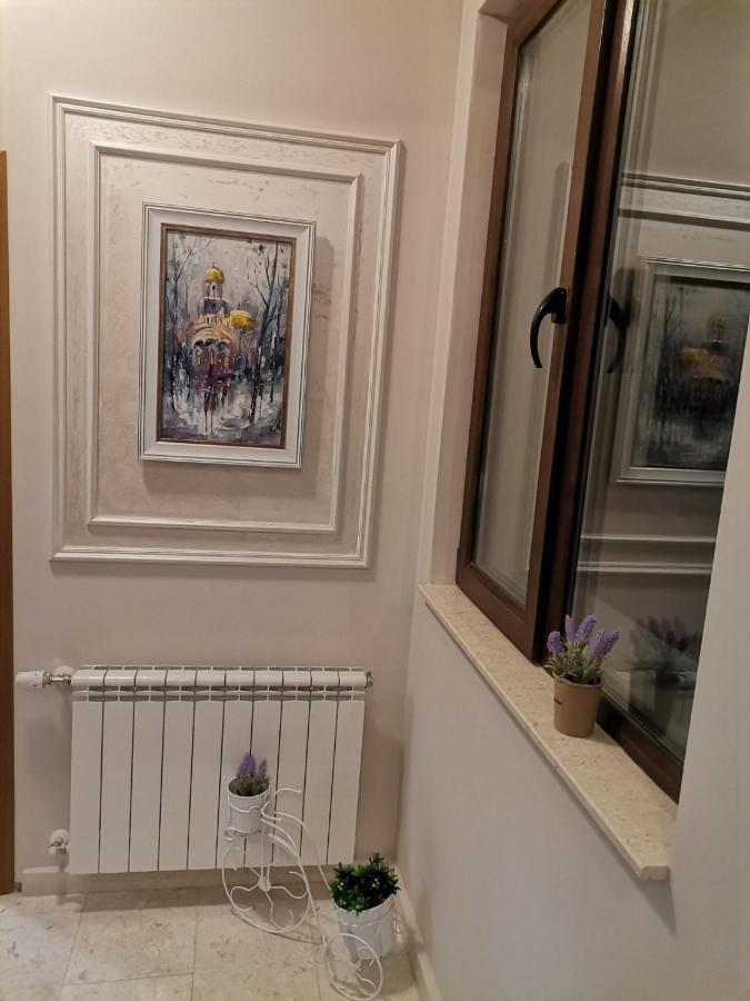 Family Boutique Residence-Free Parking Велико Търново Екстериор снимка