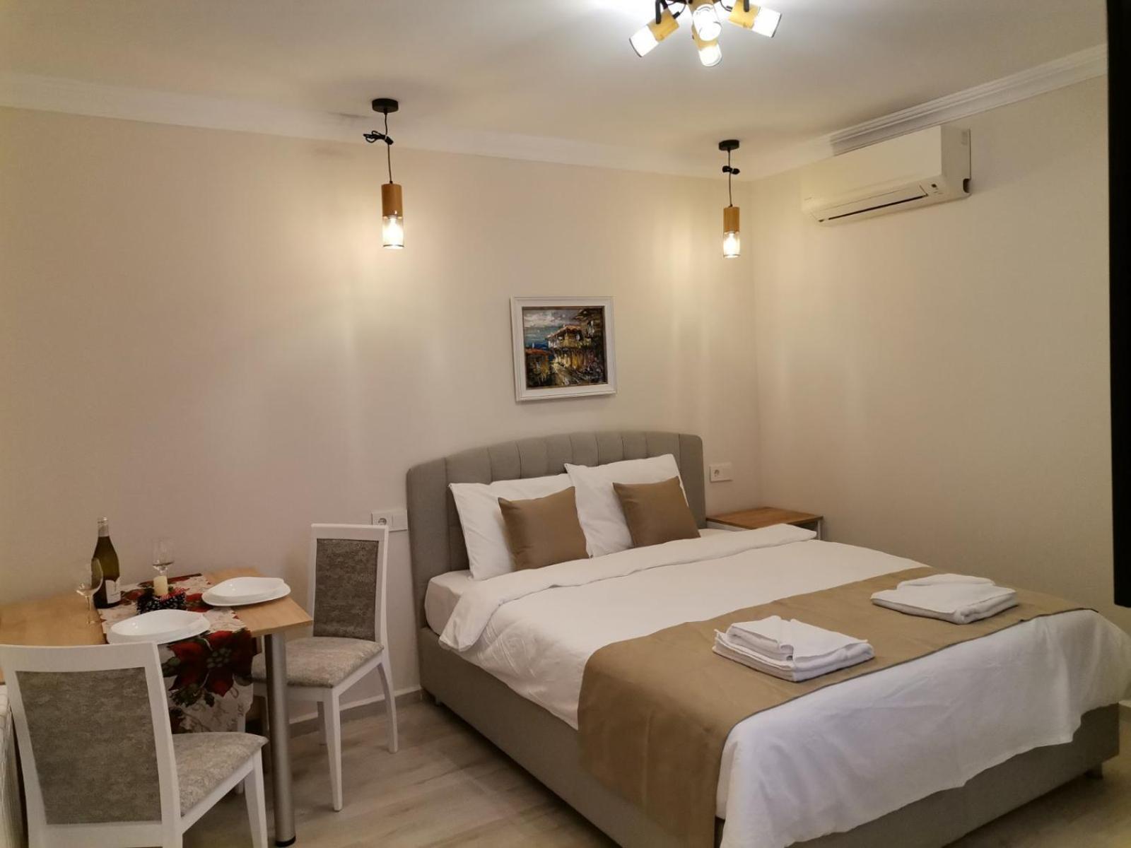 Family Boutique Residence-Free Parking Велико Търново Екстериор снимка