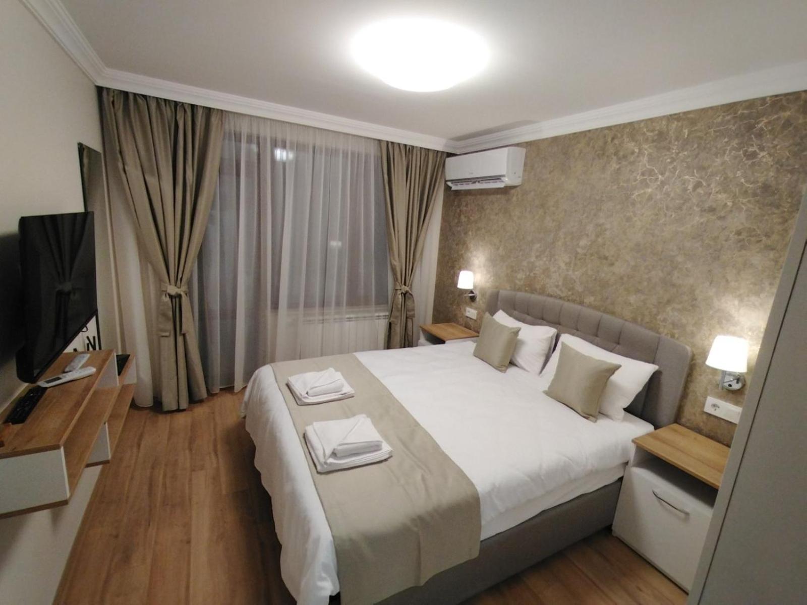 Family Boutique Residence-Free Parking Велико Търново Екстериор снимка