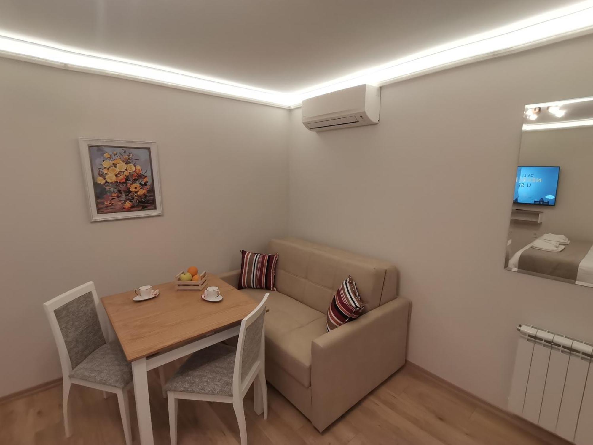 Family Boutique Residence-Free Parking Велико Търново Екстериор снимка