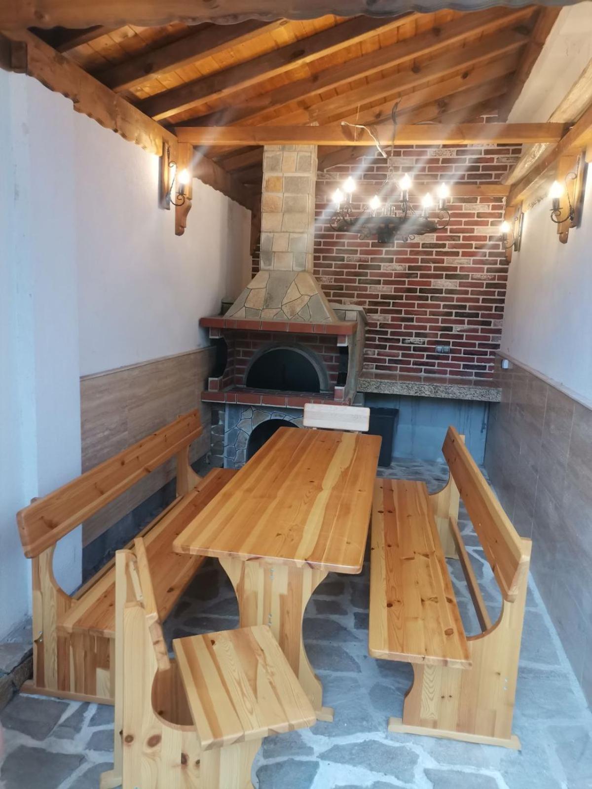 Family Boutique Residence-Free Parking Велико Търново Екстериор снимка